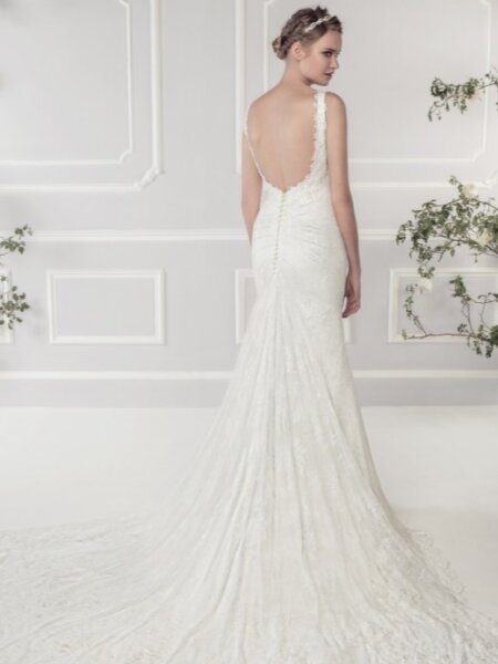 Ellis Bridals 11419 fitted lace wedding dress back. view.