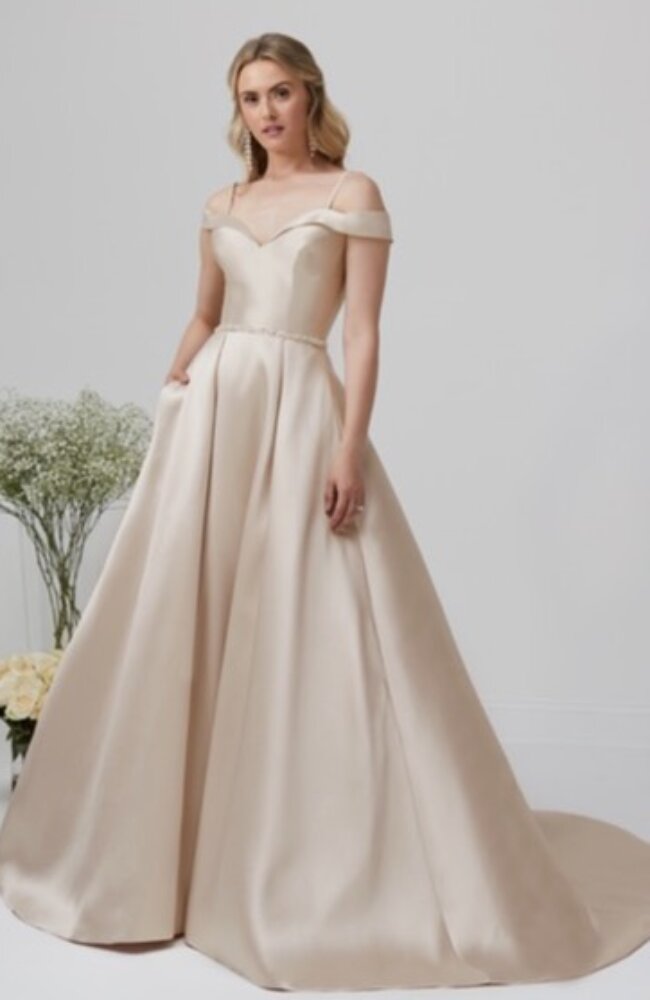 Art Couture AC900 Wedding Dress Limelight Occasions