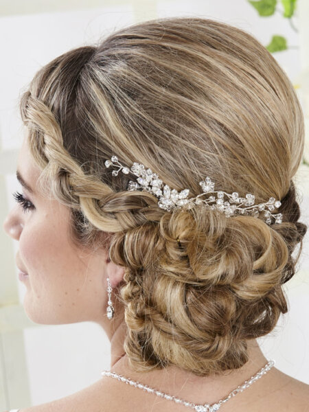 Star crossed crystal and diamante wedding hair comb.