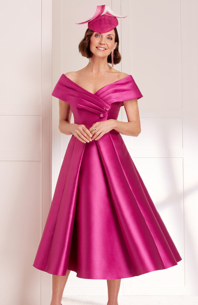 strapless open back dress A-Line/Princess Deep V-Neck Long Sleeves Floor-Length Mother of the Br –  mollyevers.com