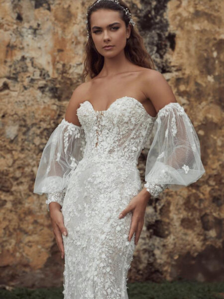 Calla Blanche Elmira 123117 full floral lace fitted wedding dress with beaded plunge sweetheart neckline and detachable sleeves close up front view.