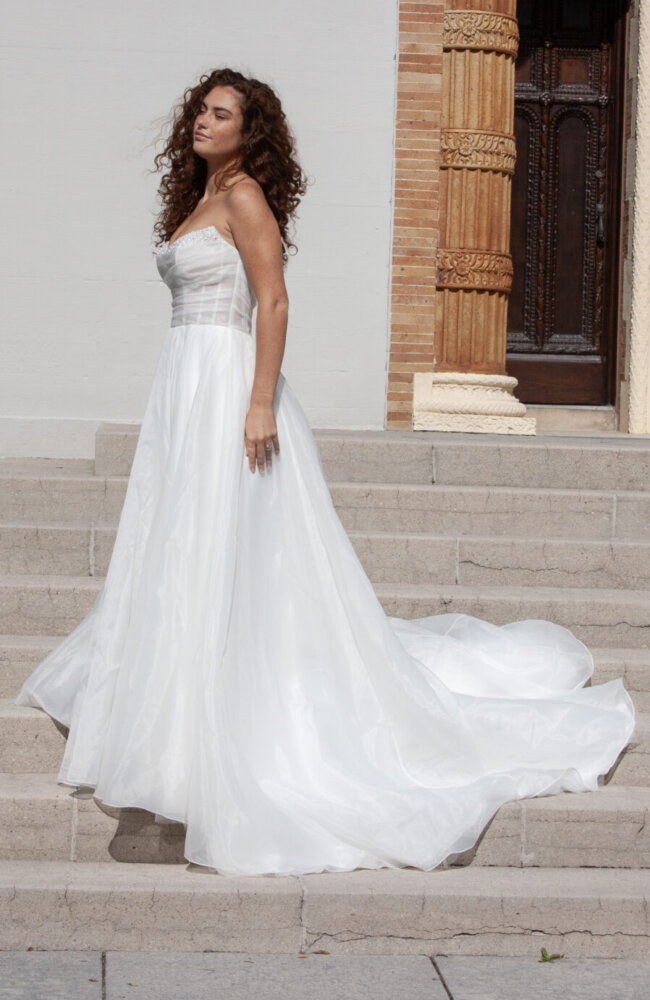 Essense of Australia D4124 Wedding Dress - Limelight Occasions