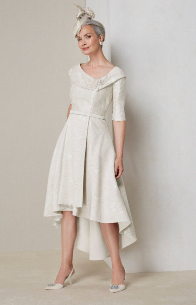 Sale Mother of the bride and groom dress perfect for weddings cruises the races and special events.