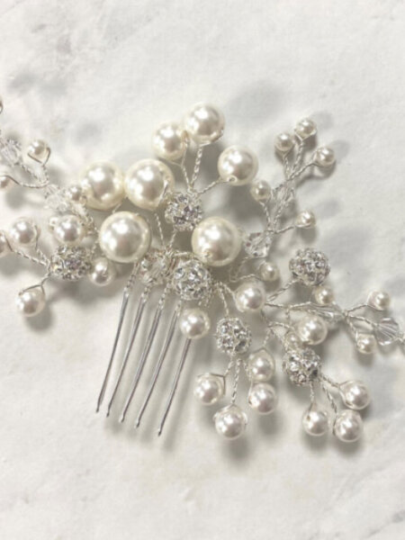 Arianna AR614 Mira pearl crystal and diamante small bridal hair comb.