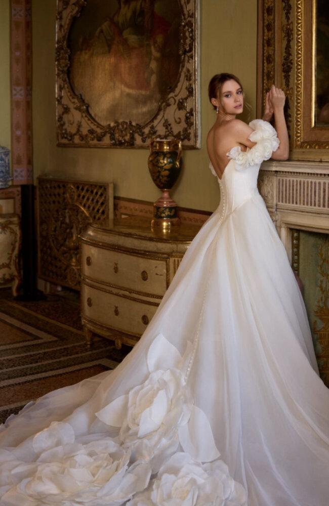 Enchanting Floral Ballgown: Allure DRES001 for Unforgettable Occasions