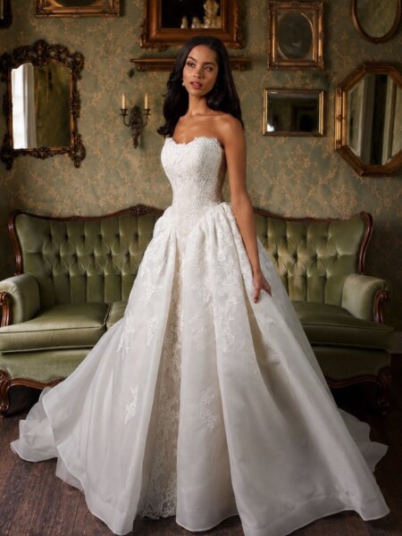 Essense of Australia D4573 lace ballgown wedding dress with drop basque bodice and flat front panel.